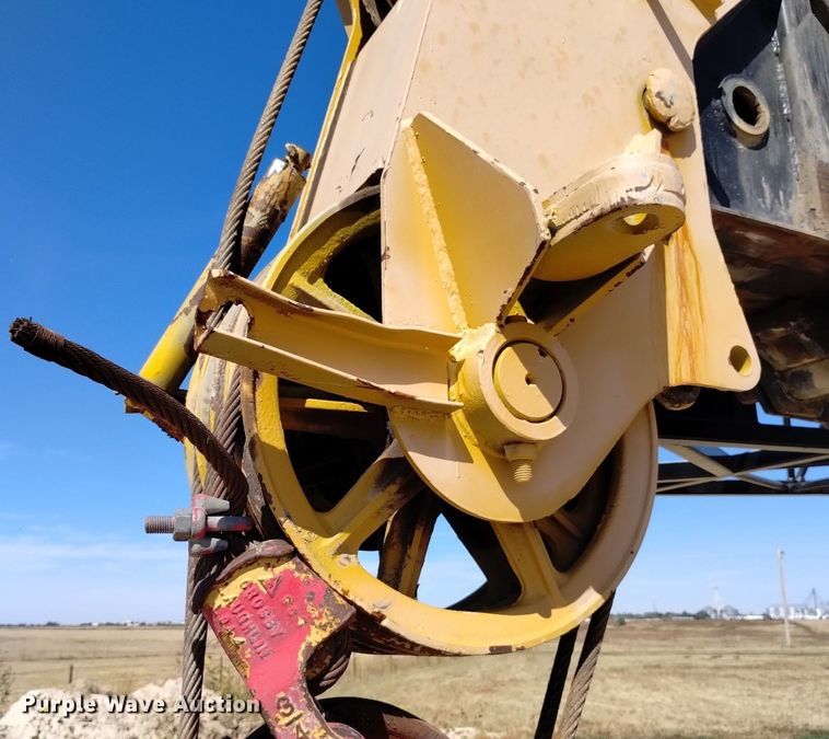 image for item DK8797 Hendrickson 30-DH  crane