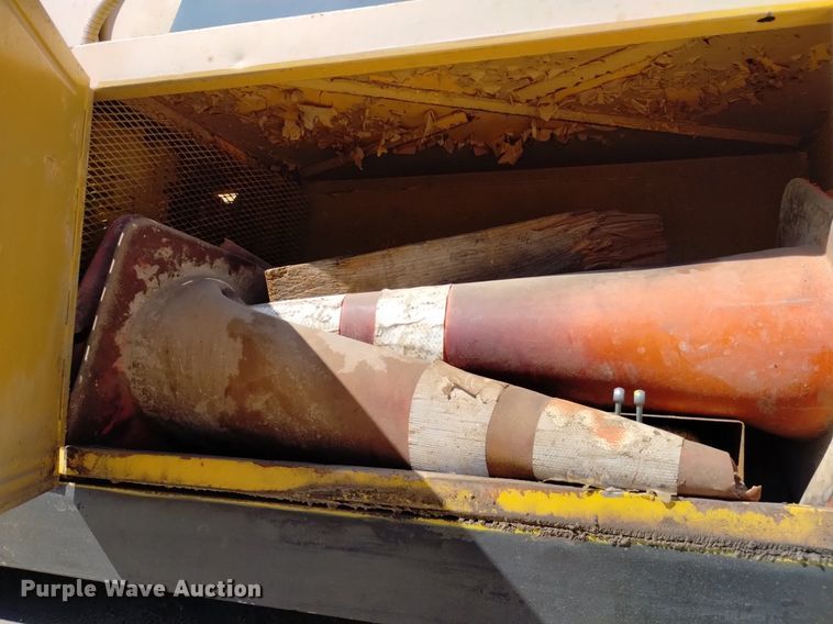 image for item DK8797 Hendrickson 30-DH  crane