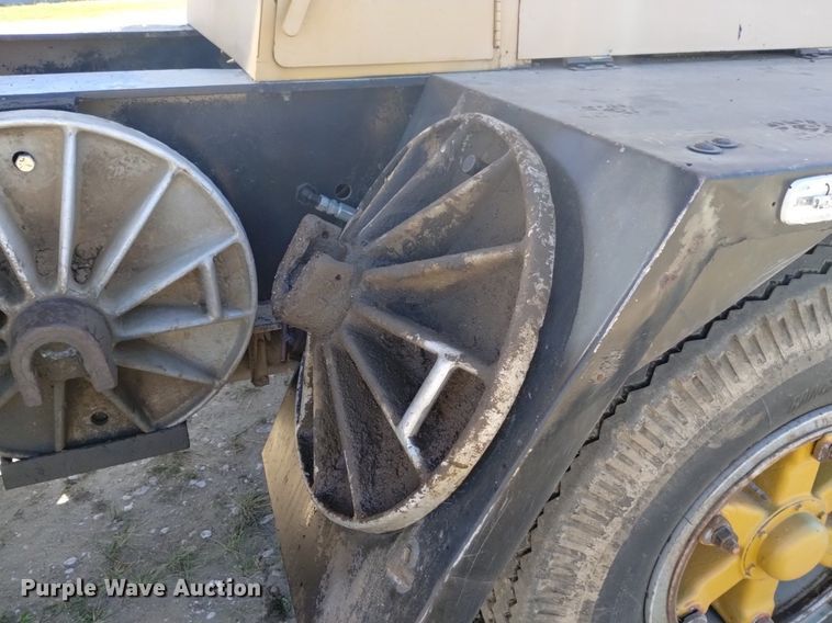 image for item DK8797 Hendrickson 30-DH  crane