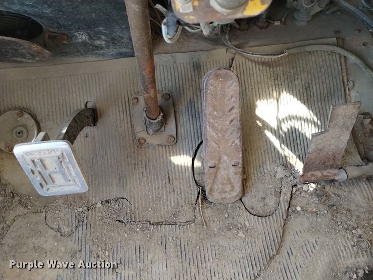 image for item DK8797 Hendrickson 30-DH  crane