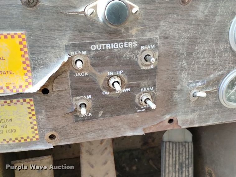 image for item DK8797 Hendrickson 30-DH  crane