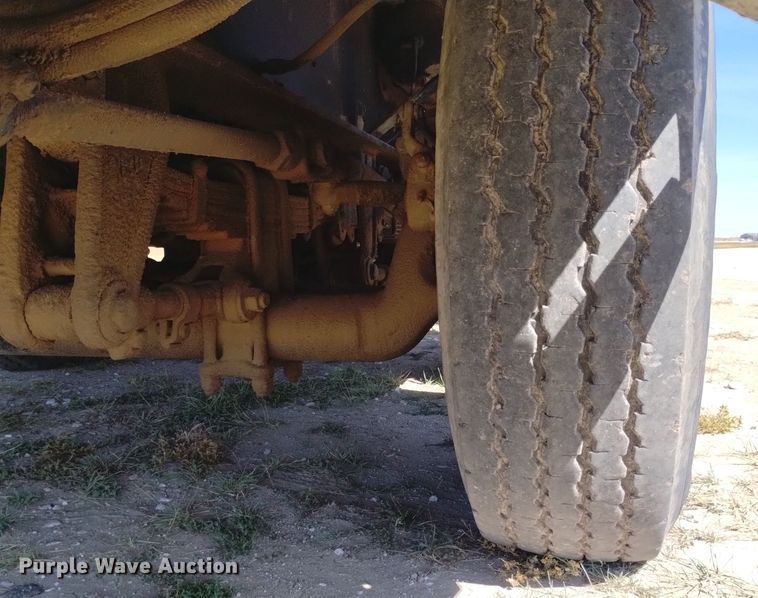 image for item DK8797 Hendrickson 30-DH  crane