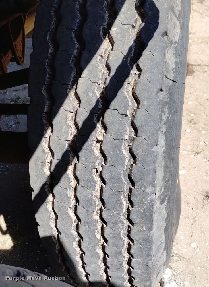 image for item DK8797 Hendrickson 30-DH  crane