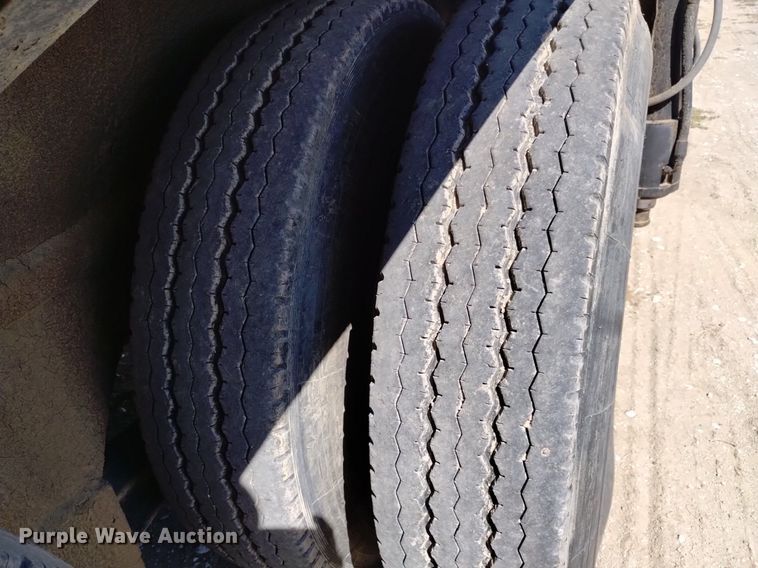 image for item DK8797 Hendrickson 30-DH  crane