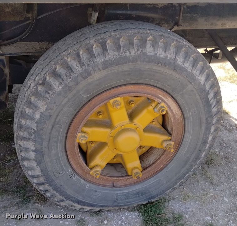 image for item DK8797 Hendrickson 30-DH  crane