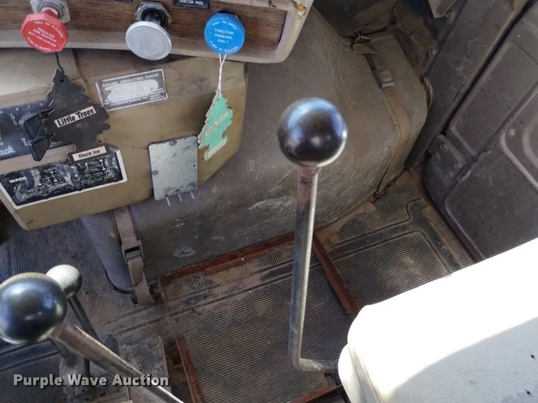 image for item DK8798 1980 Mack  hook lift truck