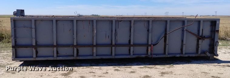 image for item DK8798 1980 Mack  hook lift truck