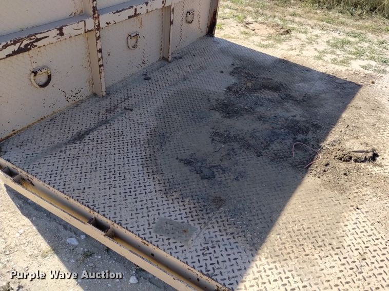 image for item DK8798 1980 Mack  hook lift truck