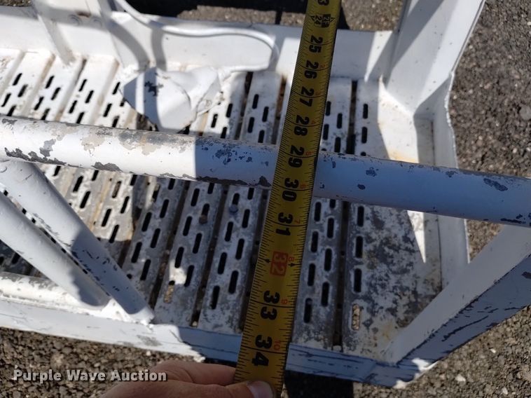 image for item DK8799 2000 Snorkel ATB-50KU  boom lift