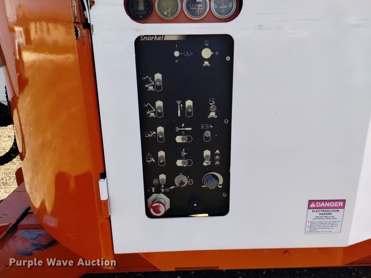 image for item DK8799 2000 Snorkel ATB-50KU  boom lift