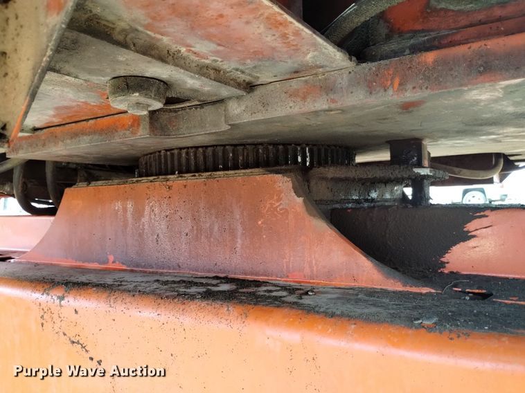 image for item DK8799 2000 Snorkel ATB-50KU  boom lift