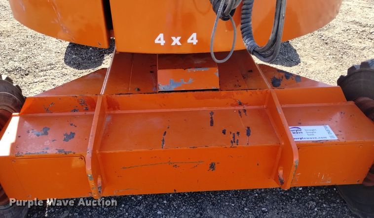 image for item DK8799 2000 Snorkel ATB-50KU  boom lift