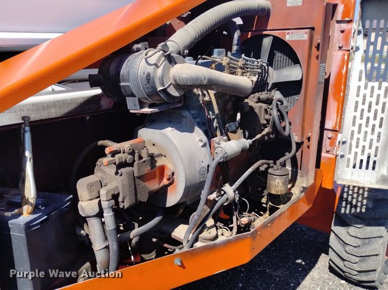 image for item DK8799 2000 Snorkel ATB-50KU  boom lift