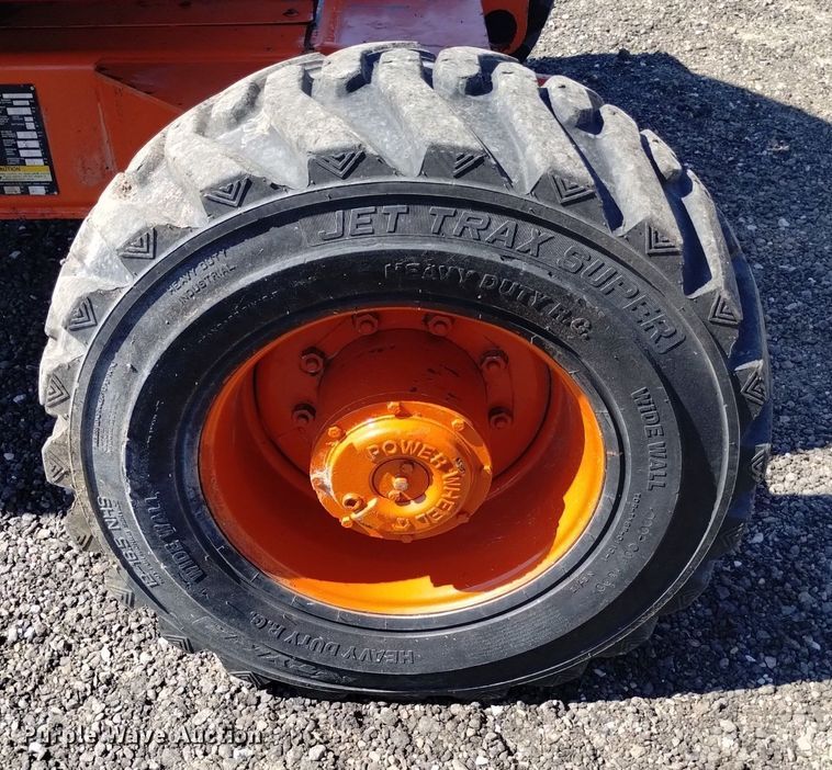 image for item DK8799 2000 Snorkel ATB-50KU  boom lift