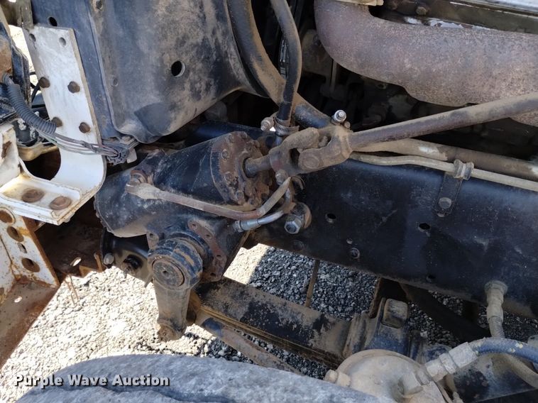 image for item DK8800 1986 GMC General  tow truck