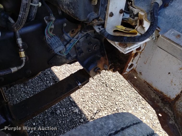 image for item DK8800 1986 GMC General  tow truck