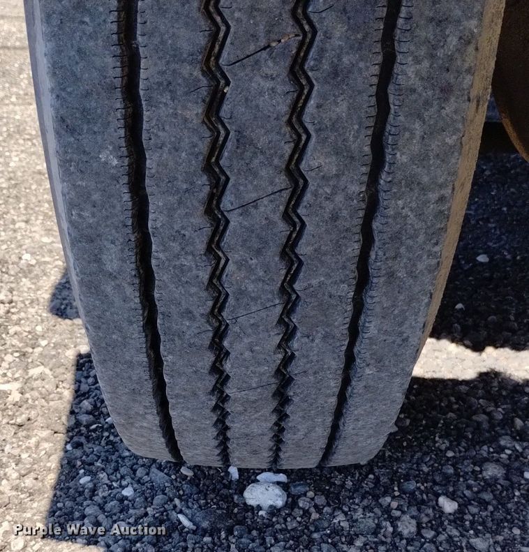 image for item DK8800 1986 GMC General  tow truck