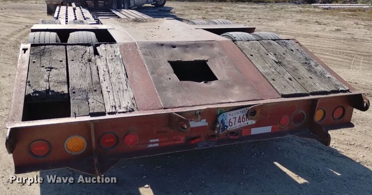 image for item DK8802 1993 Witzco Challenger RG-35  lowboy equipment trailer