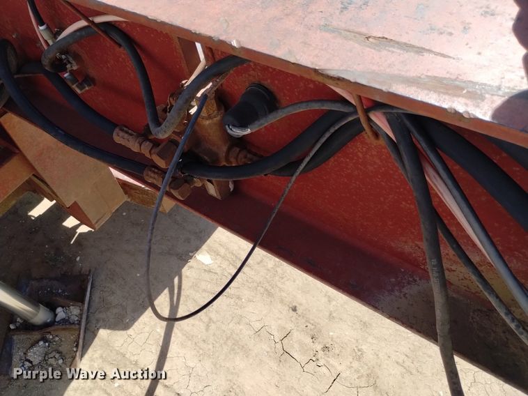 image for item DK8802 1993 Witzco Challenger RG-35  lowboy equipment trailer