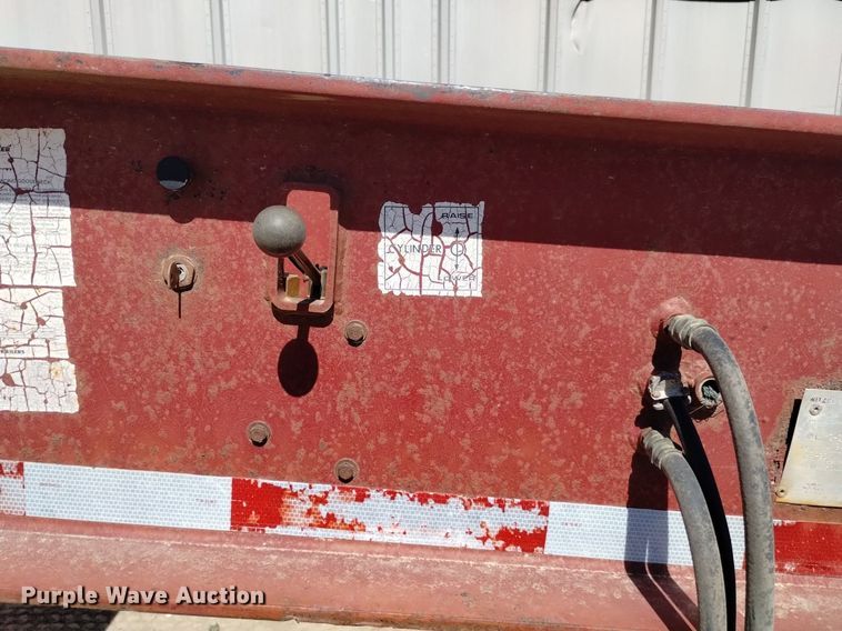 image for item DK8802 1993 Witzco Challenger RG-35  lowboy equipment trailer