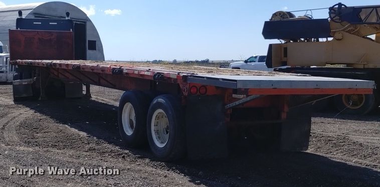 image for item DK8804 1985 Trailmobile F7AT-5CAJ  flatbed trailer