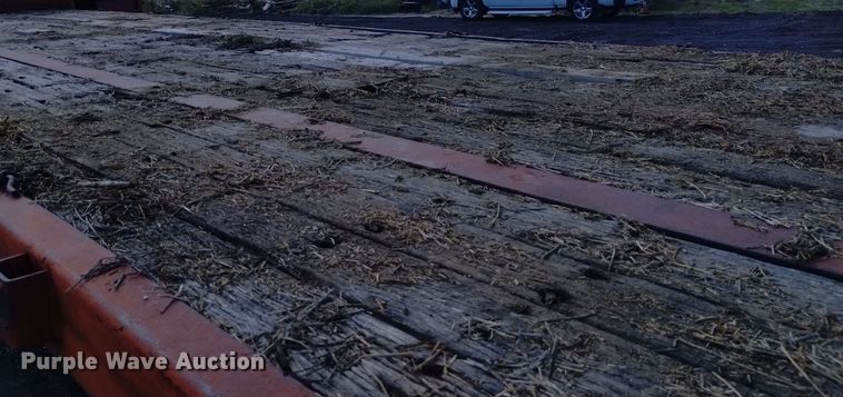 image for item DK8804 1985 Trailmobile F7AT-5CAJ  flatbed trailer