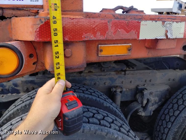 image for item DK8804 1985 Trailmobile F7AT-5CAJ  flatbed trailer