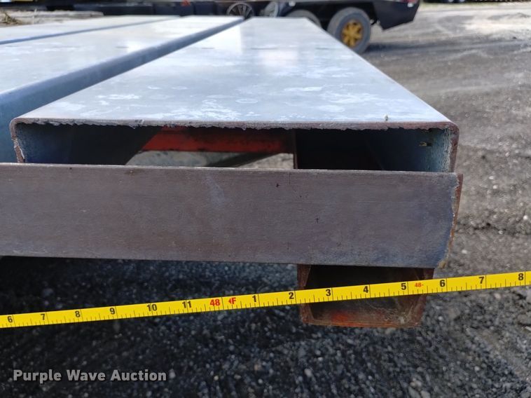 image for item DK8804 1985 Trailmobile F7AT-5CAJ  flatbed trailer