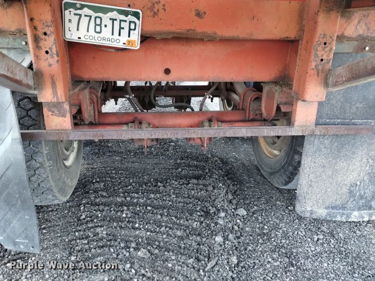 image for item DK8804 1985 Trailmobile F7AT-5CAJ  flatbed trailer