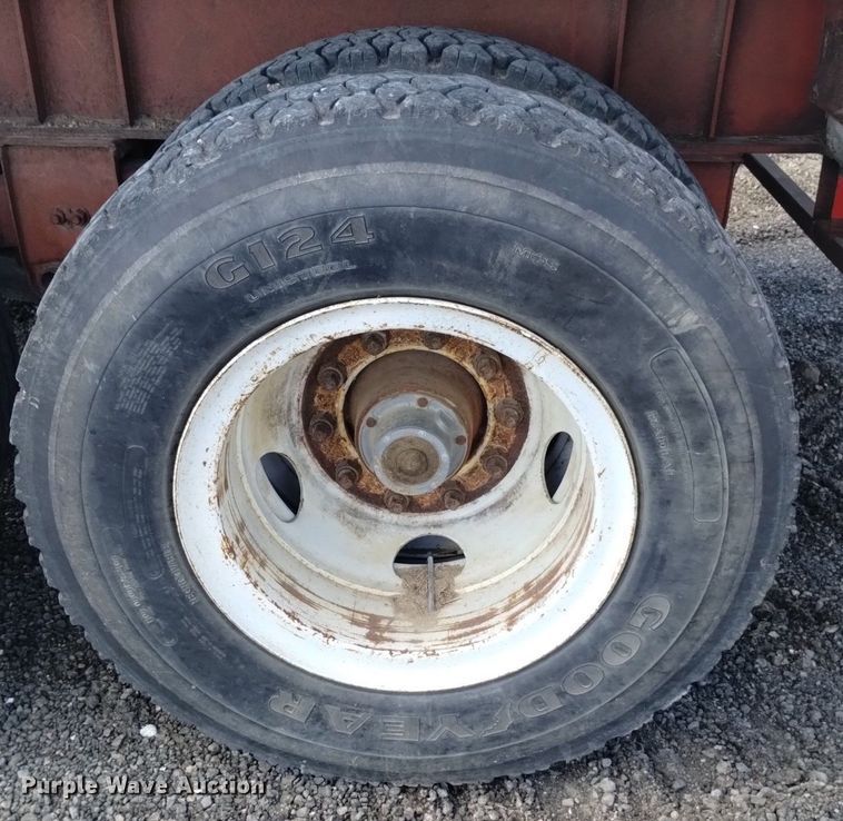 image for item DK8804 1985 Trailmobile F7AT-5CAJ  flatbed trailer