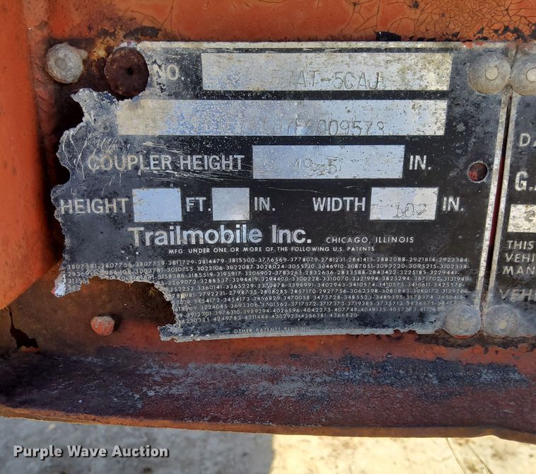 image for item DK8804 1985 Trailmobile F7AT-5CAJ  flatbed trailer