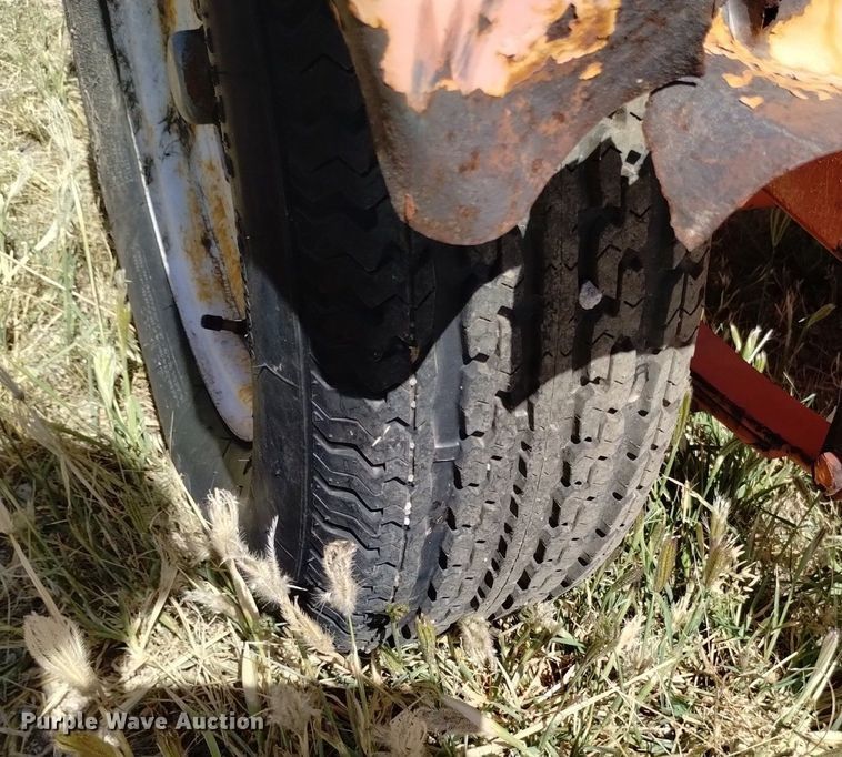 image for item DK8833 (2) message board trailers