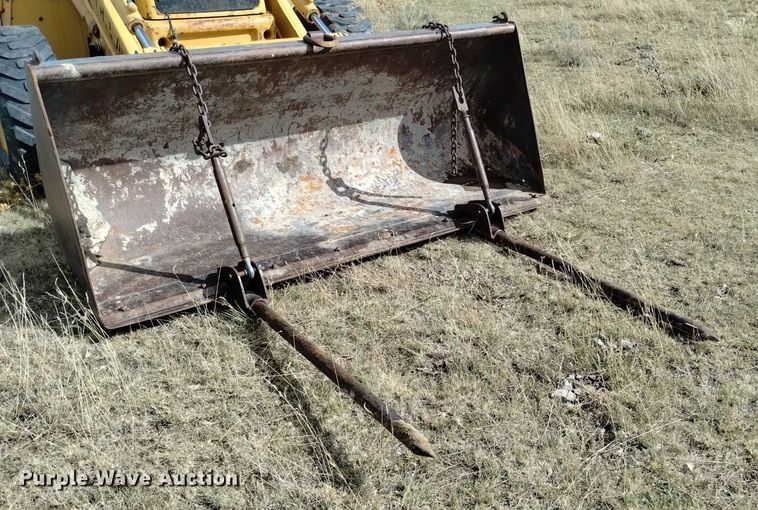 image for item DK8839 2001 New Holland 675E  backhoe