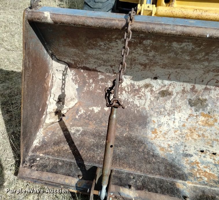 image for item DK8839 2001 New Holland 675E  backhoe