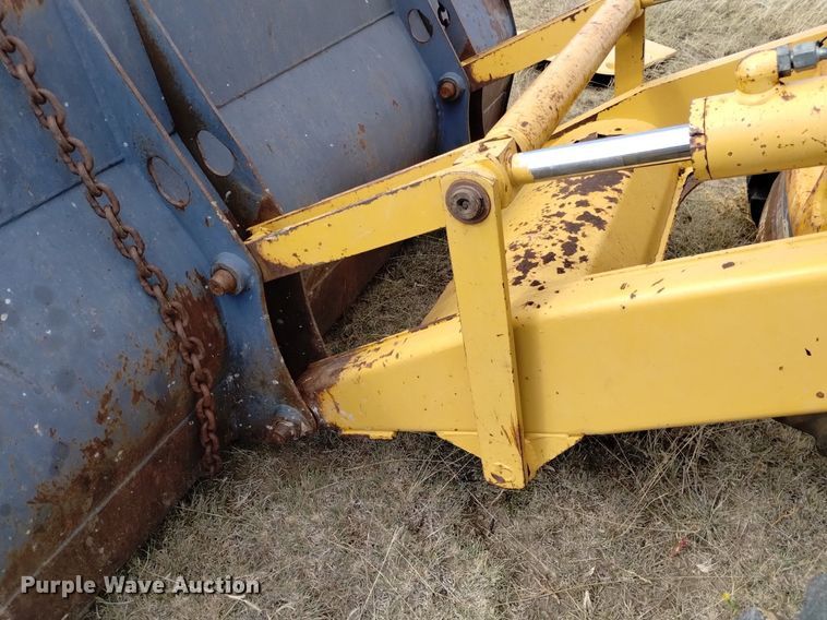 image for item DK8839 2001 New Holland 675E  backhoe