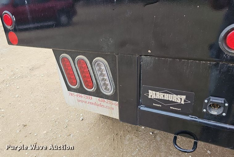 image for item DN8713 2006 GMC C7500  flatbed truck