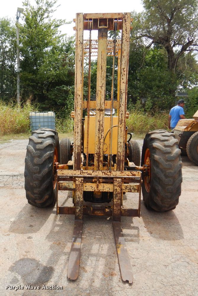 image for item DO3150 Ford  forklift