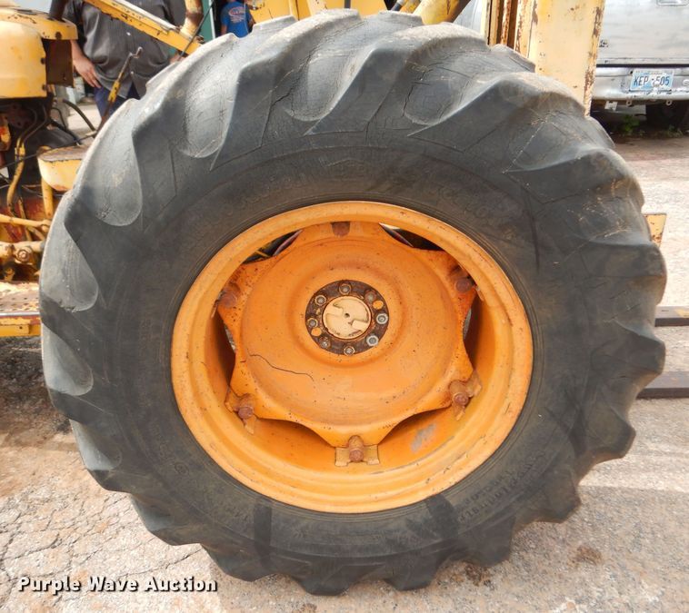 image for item DO3150 Ford  forklift