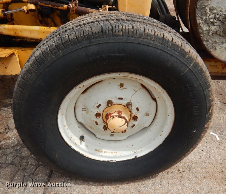 image for item DO3150 Ford  forklift