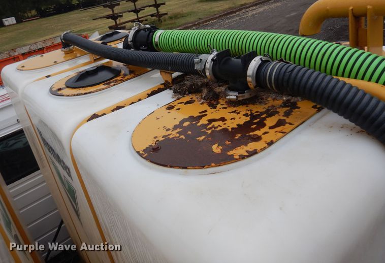 image for item DO3162 2012 Volvo VNM  flatbed truck