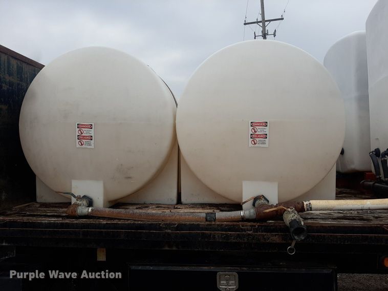 image for item DO3163 2007 Freightliner Business Classic M2  flatbed truck