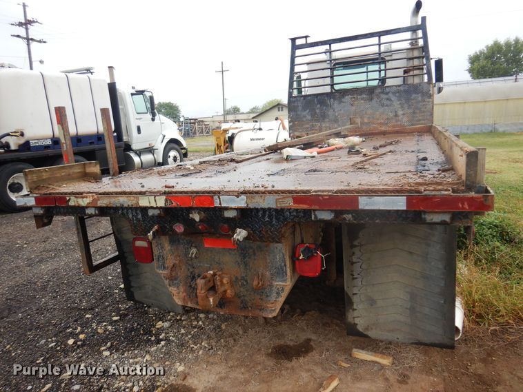 image for item DO3164 1998 International 9100  flatbed truck
