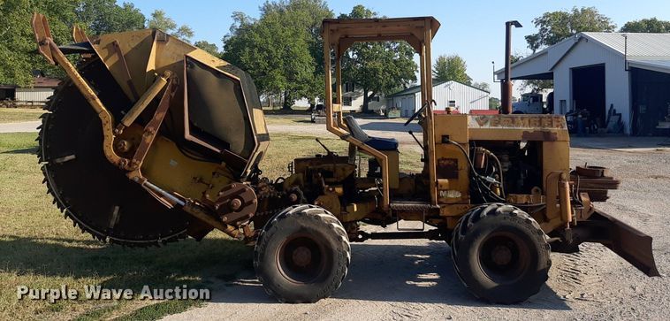 image for item DO3165 Vermeer M-470  rock saw