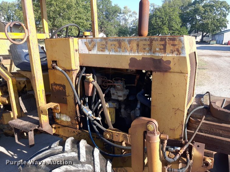 image for item DO3165 Vermeer M-470  rock saw