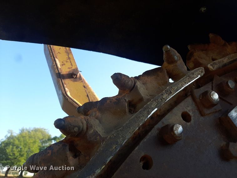 image for item DO3165 Vermeer M-470  rock saw