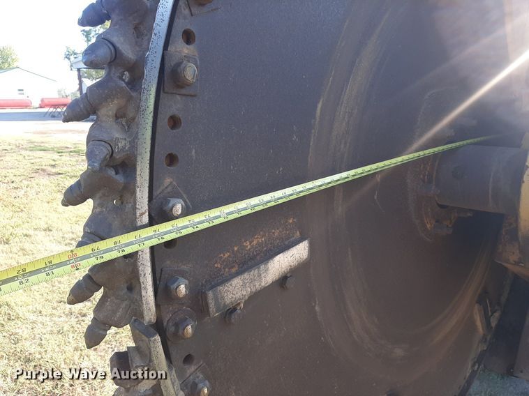 image for item DO3165 Vermeer M-470  rock saw