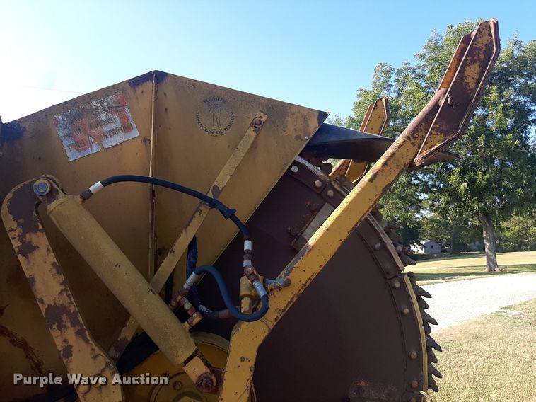 image for item DO3165 Vermeer M-470  rock saw