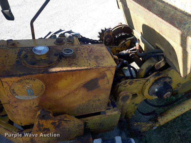 image for item DO3165 Vermeer M-470  rock saw