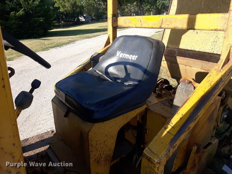 image for item DO3165 Vermeer M-470  rock saw