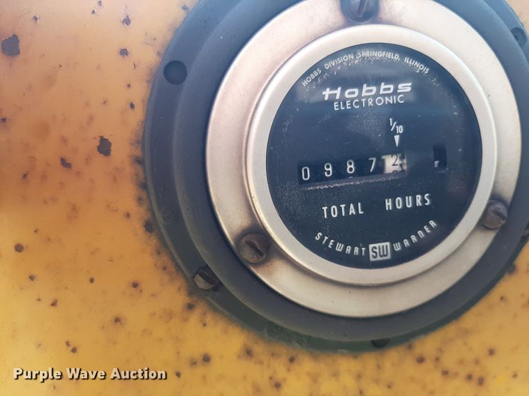 image for item DO3165 Vermeer M-470  rock saw